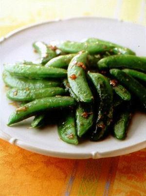 スナップえんどうの中華風炒め