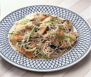 五目炒めビーフン