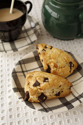 チョコチャンクスコーン