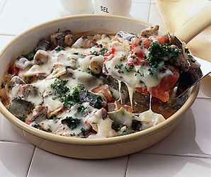 さばとトマトのチーズ焼き