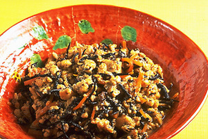 ひじき入りいり豆腐