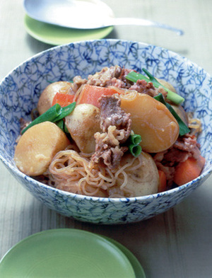 新じゃがの肉じゃが