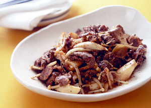 牛肉ときのこのバターしょうゆ炒め