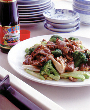 牛肉のオイスターソース炒め