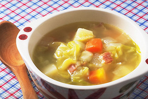具だくさんの野菜スープ