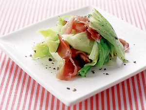 生ハムとキャベツのサラダ