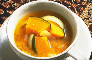 かぼちゃと玉ねぎのみそ汁