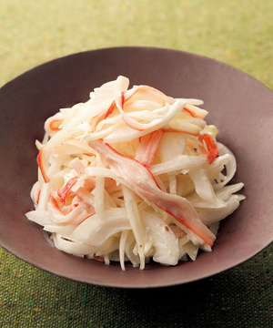 玉ねぎとかにかまのマヨサラダ