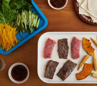 かぼちゃとパプリカのラップサンド風焼肉